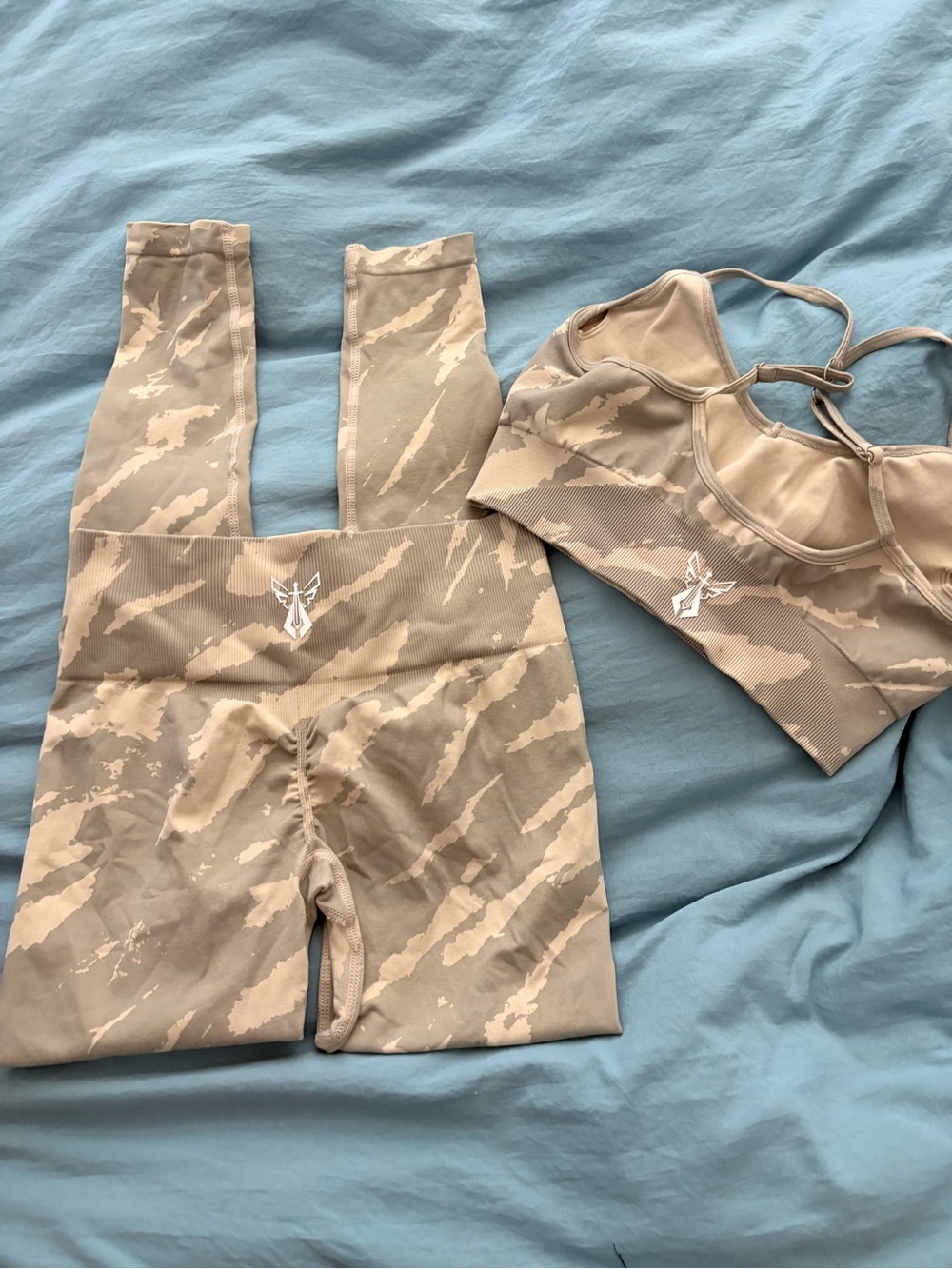 Beige Camo Seamless Sports Bra - Performance Support
